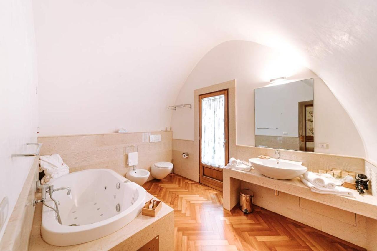 Santa Rosa Relais Hotell Noci Eksteriør bilde